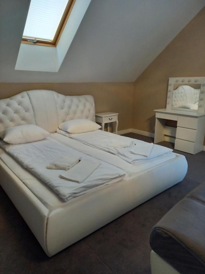 Villa Con Amore Slonsk Экстерьер фото